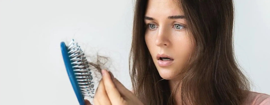 La chute de cheveux : remèdes naturels efficaces pour prévenir la perte de cheveux